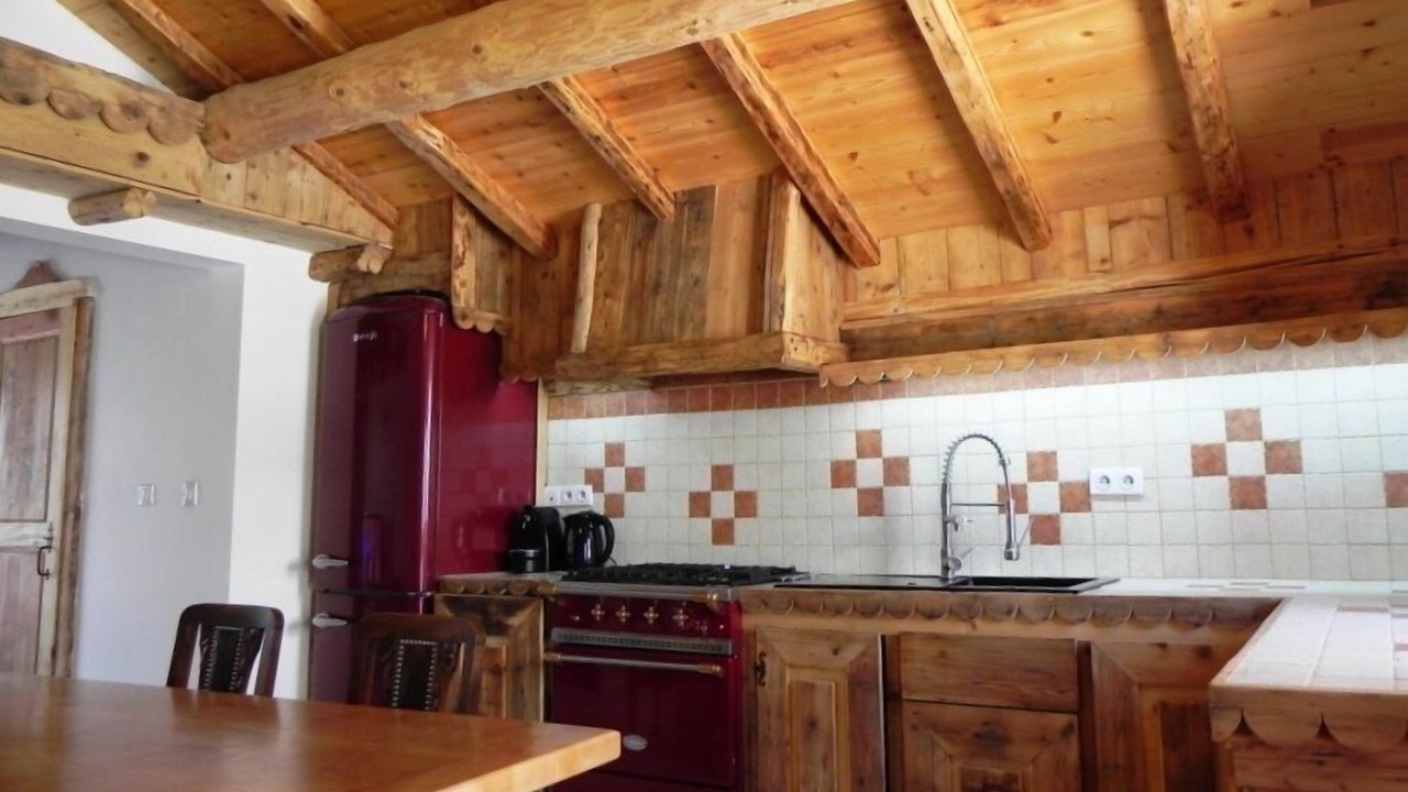 Photo of Kitchen in Praranger