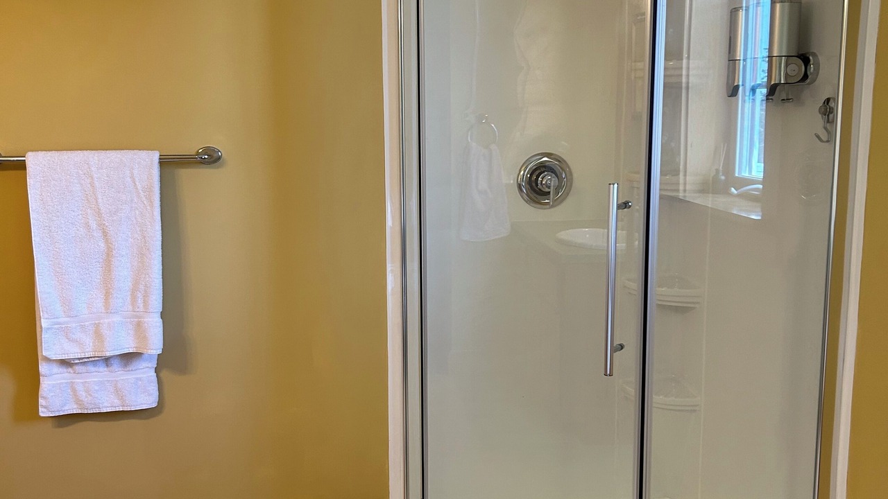 Photo of Bathroom in Hall's Harbour