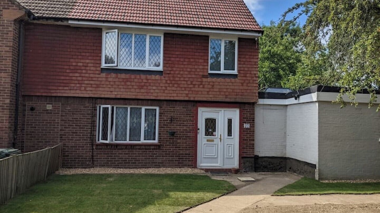 Photo of Outdoor in Ashford