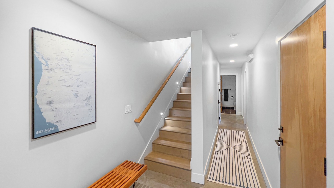 Photo of Bedroom in Snoqualmie Pass