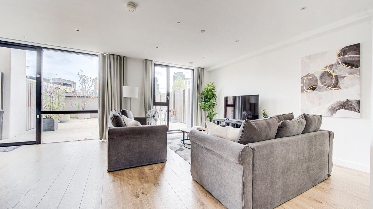Photo of Livingroom in Stratford and New Town