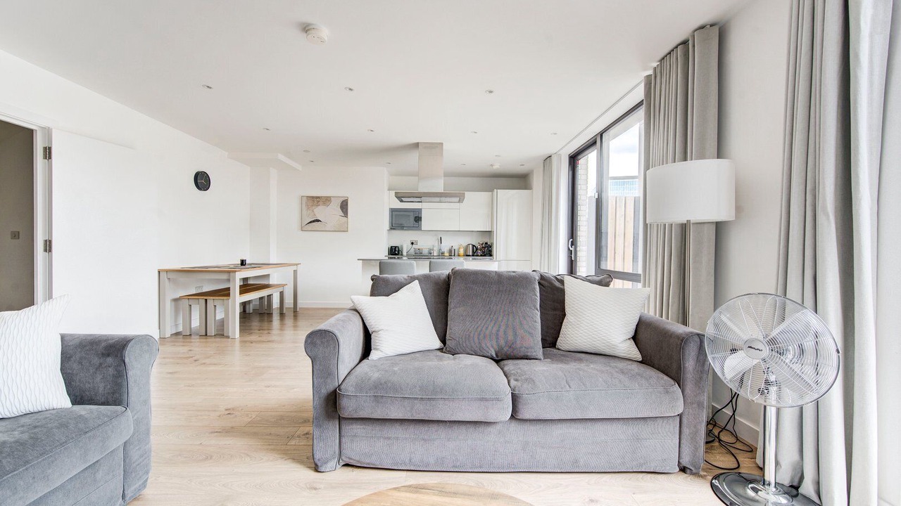 Photo of Livingroom in Stratford and New Town