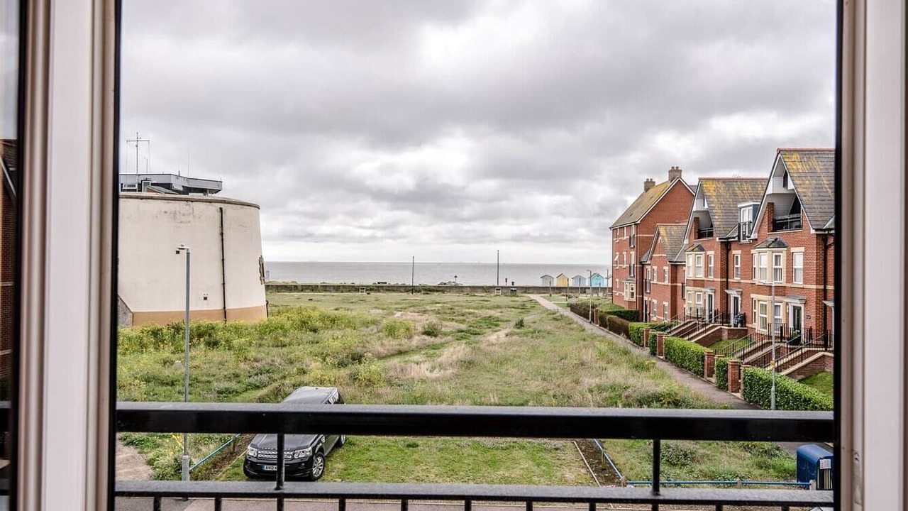Photo of Others in Felixstowe