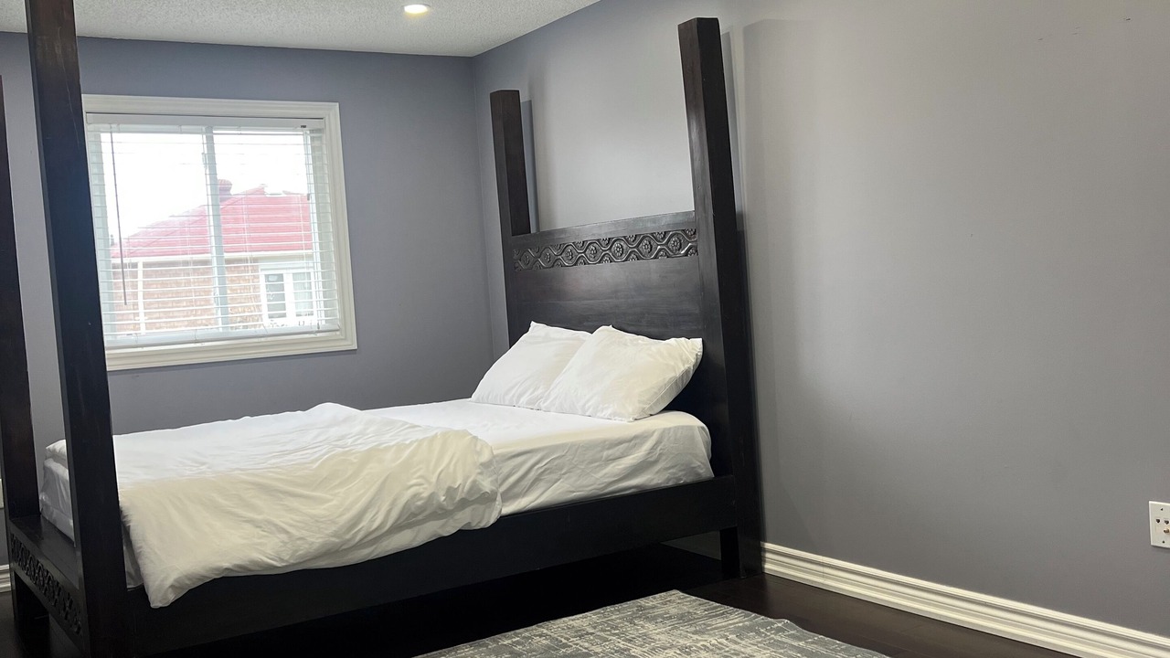 Photo of Bedroom in Markham