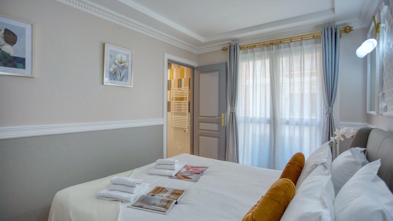 Photo of Bedroom in 11th Arrondissement