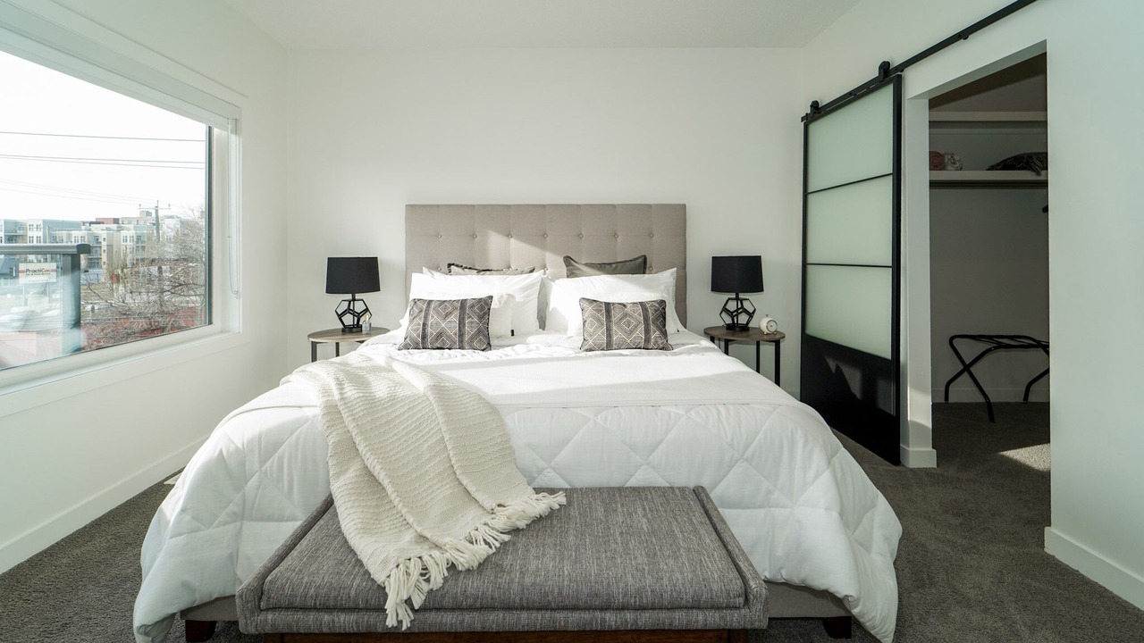 Photo of Bedroom in North Central Edmonton