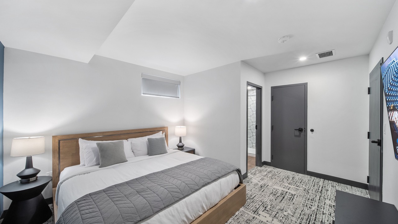 Photo of Bedroom in Niagara Falls