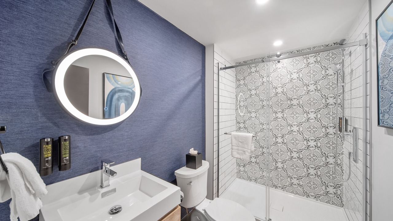 Photo of Bathroom in Niagara Falls