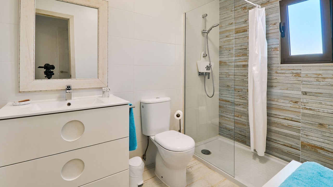 Photo of Bathroom in Alporchinhos
