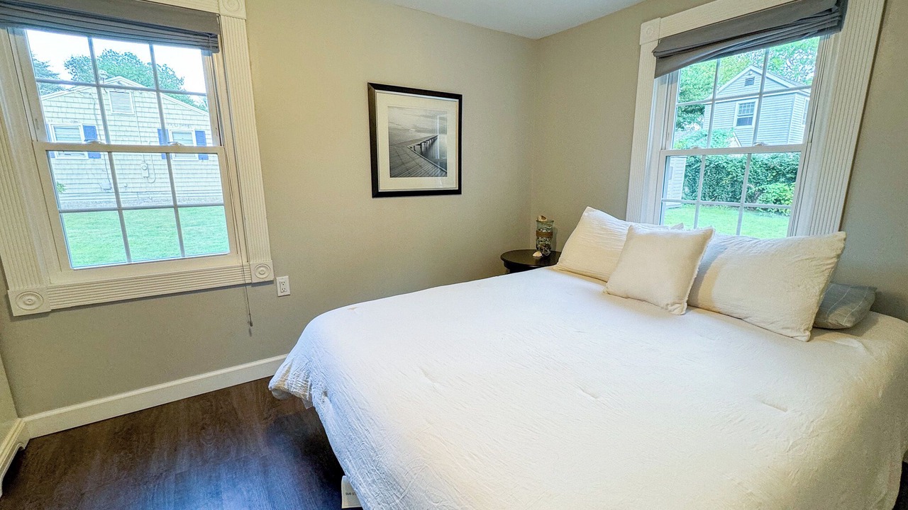 Photo of Bedroom in Niantic