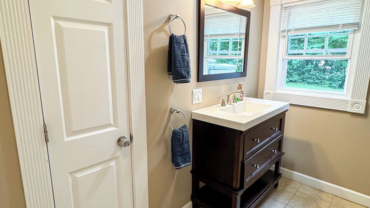 Photo of Bathroom in Niantic