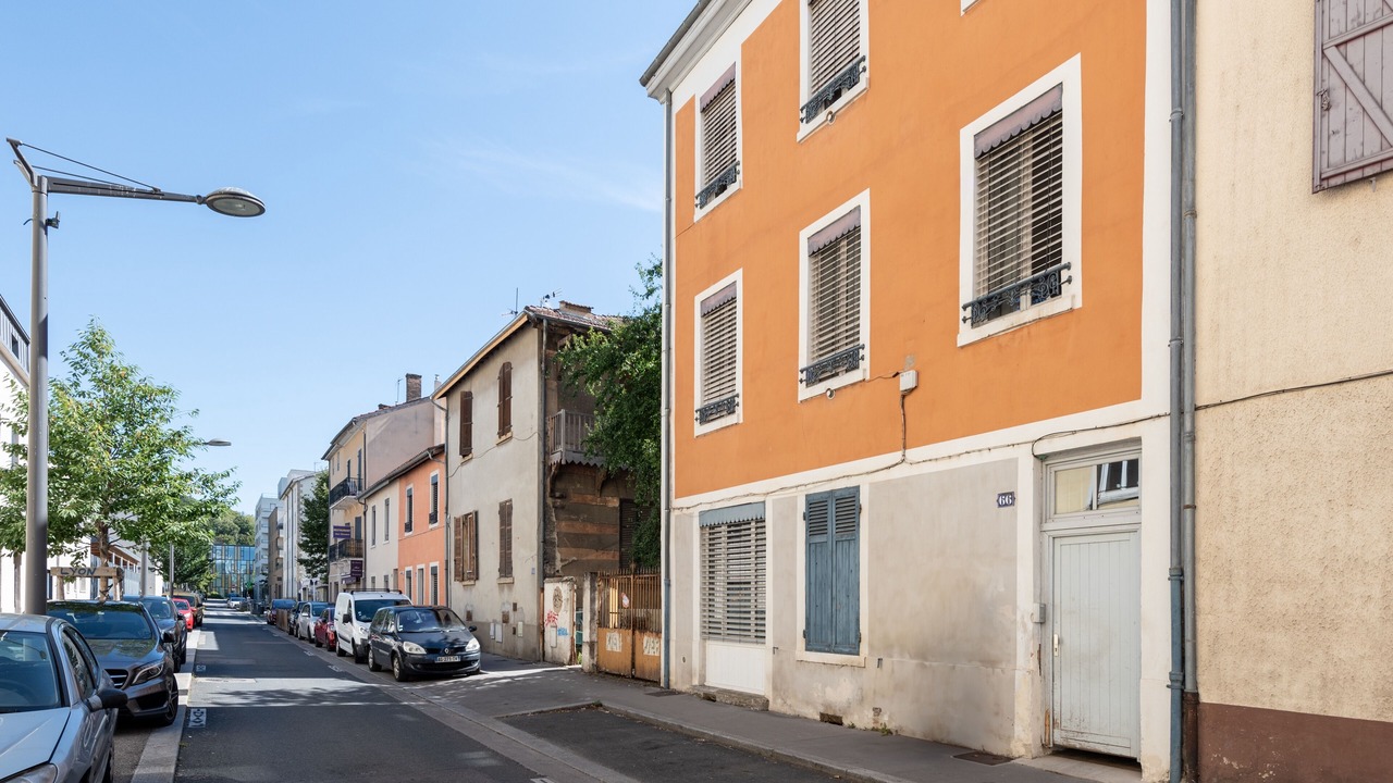 Photo of Outdoor in Le Bourg - Gare De Vaise