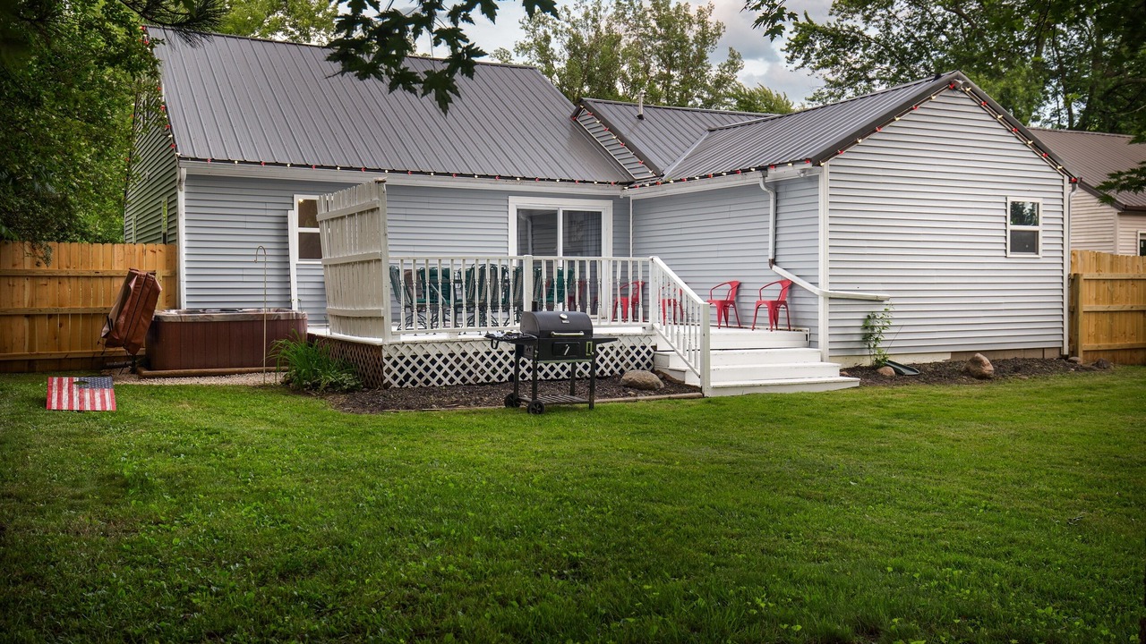 Photo of Patio Balcony in Birch Run Township