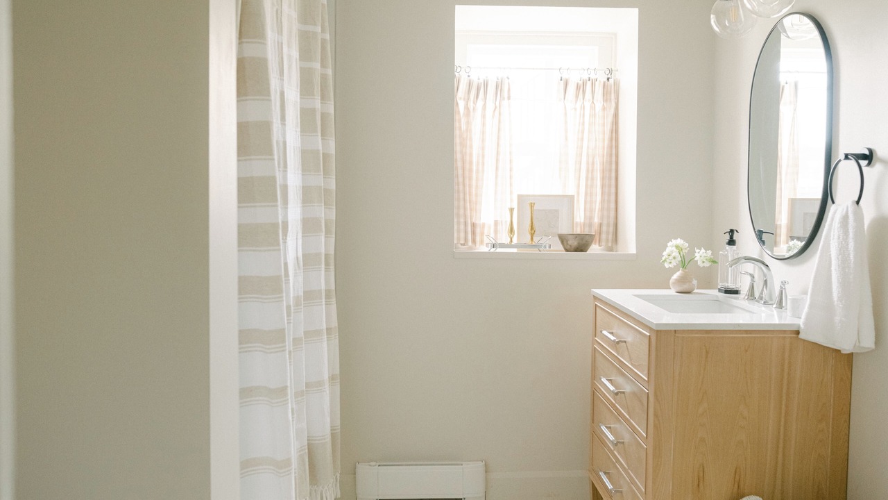 Photo of Bathroom in St. Davids