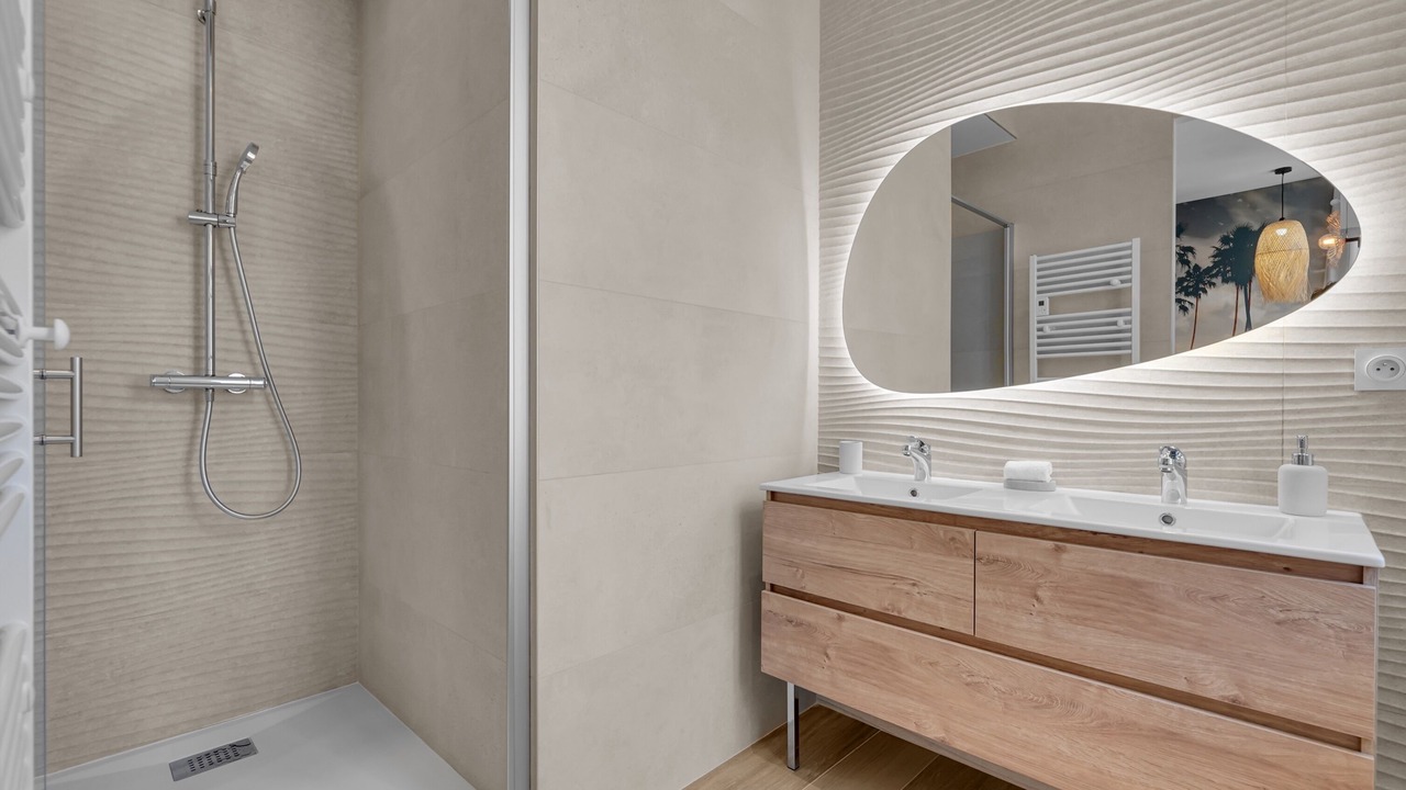Photo of Bathroom in Saint - Aubin - Dupuy