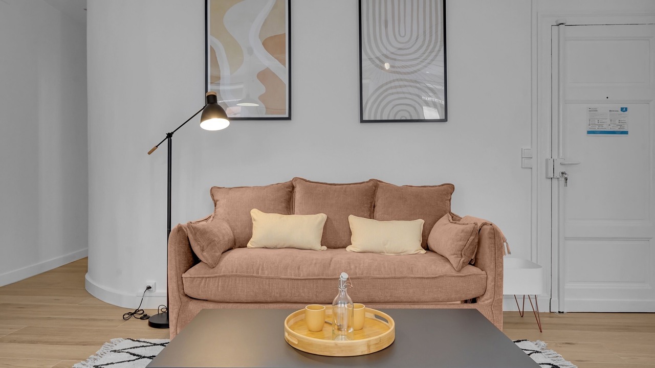 Photo of Livingroom in Saint - Aubin - Dupuy