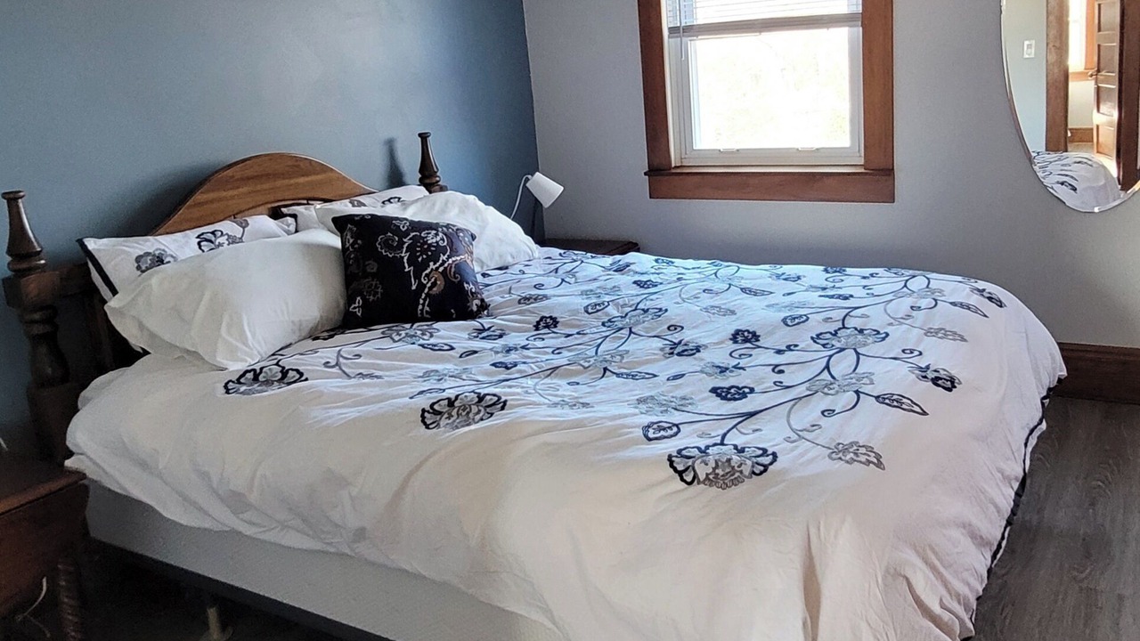 Photo of Bedroom in Port Stanley
