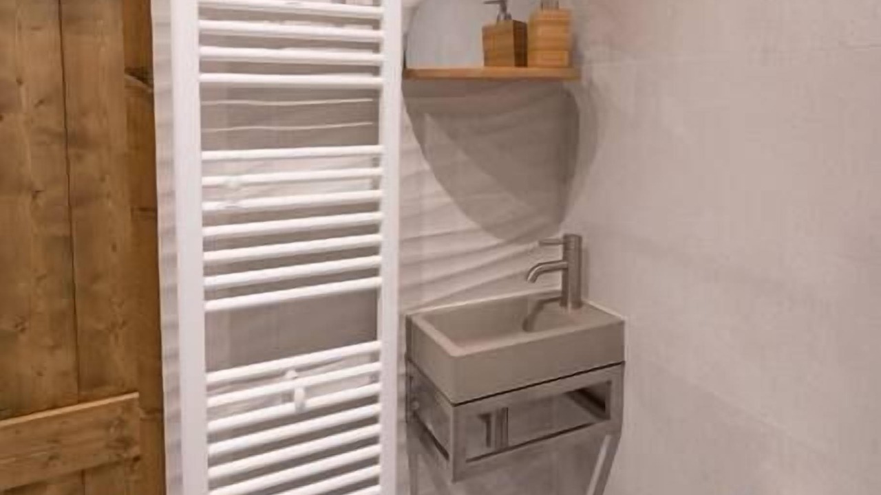 Photo of Bathroom in Rheezerveen