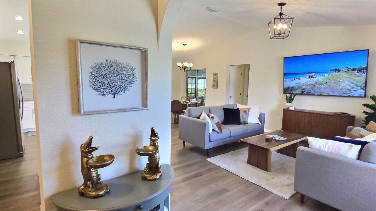 Photo of Livingroom in Venice Gardens