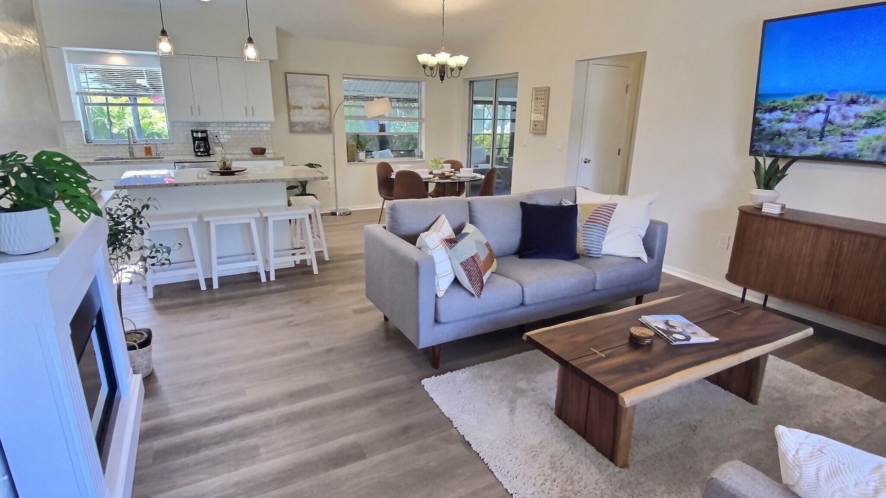 Photo of Livingroom in Venice Gardens