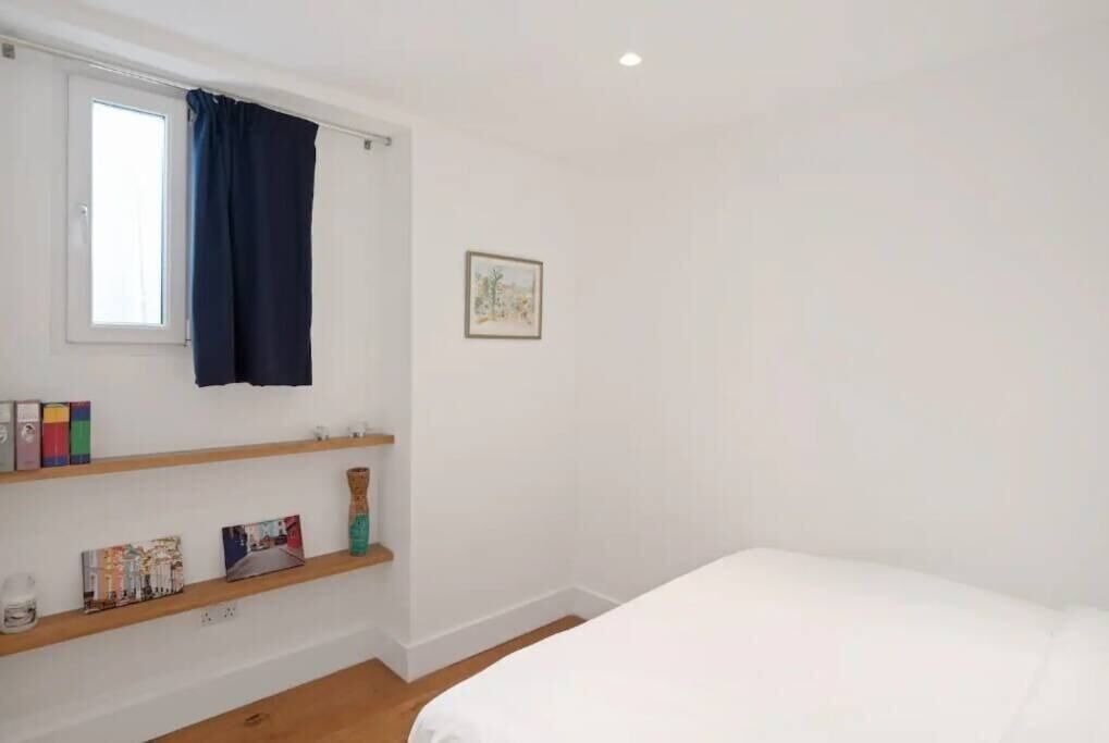 Photo of Bedroom in Westbourne