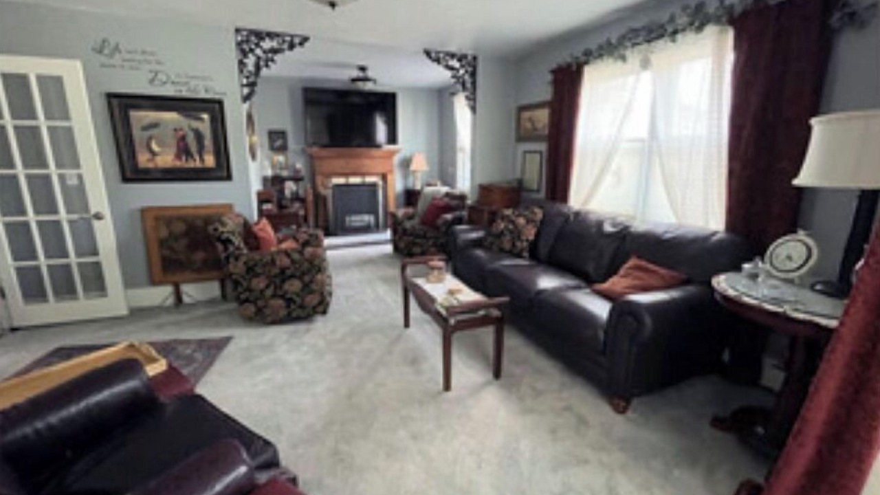 Photo of Livingroom in Oconomowoc
