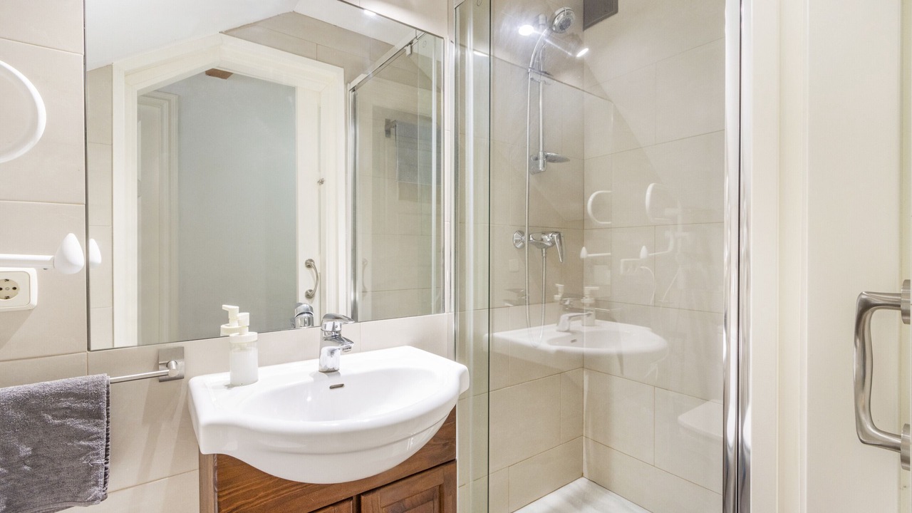 Photo of Bathroom in Oden