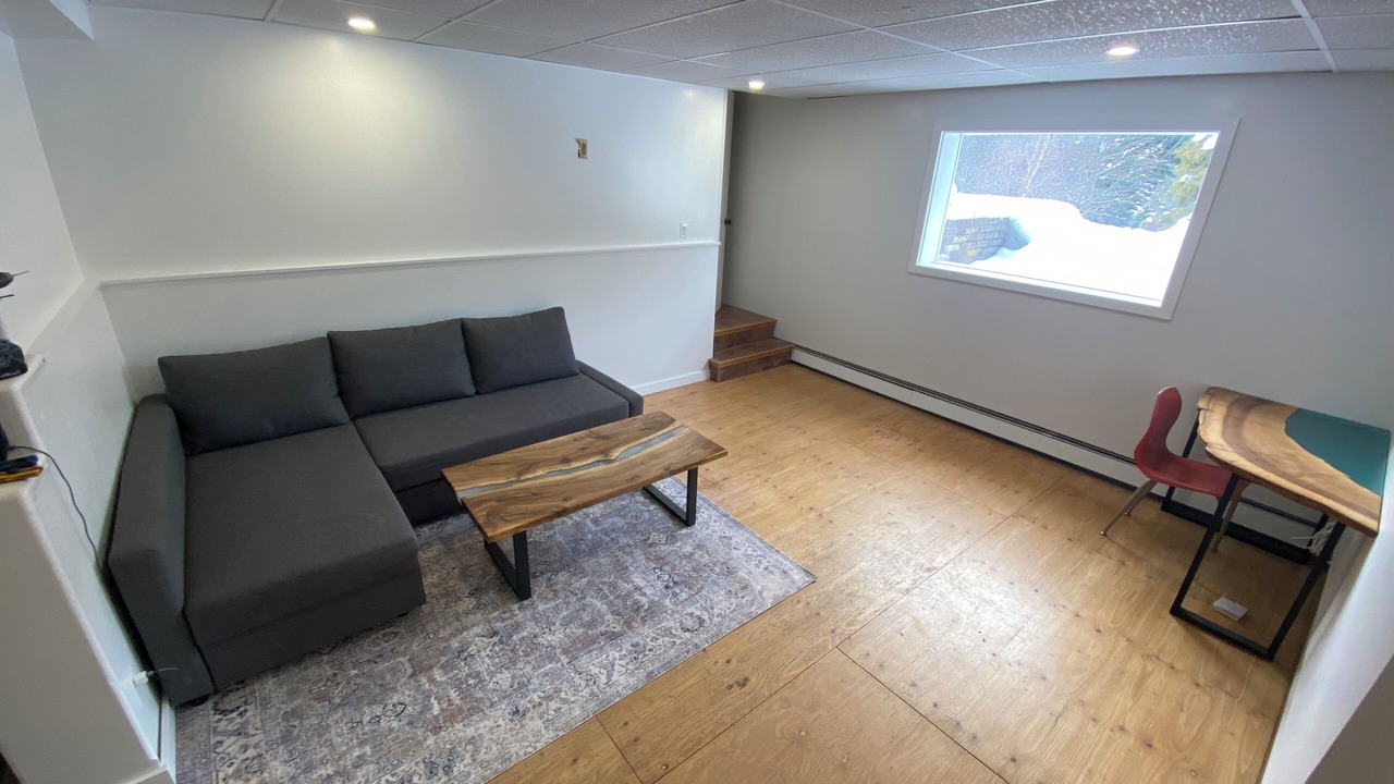 Photo of Livingroom in Robson