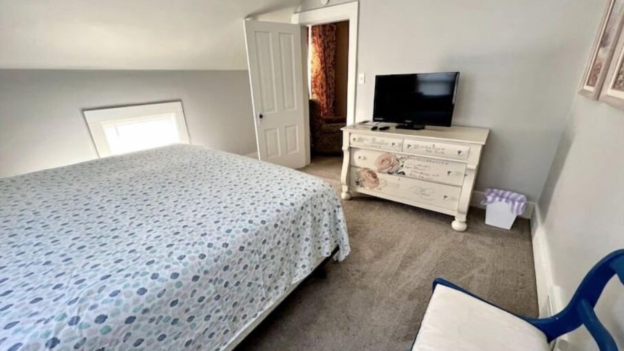 Photo of Bedroom in Hamilton