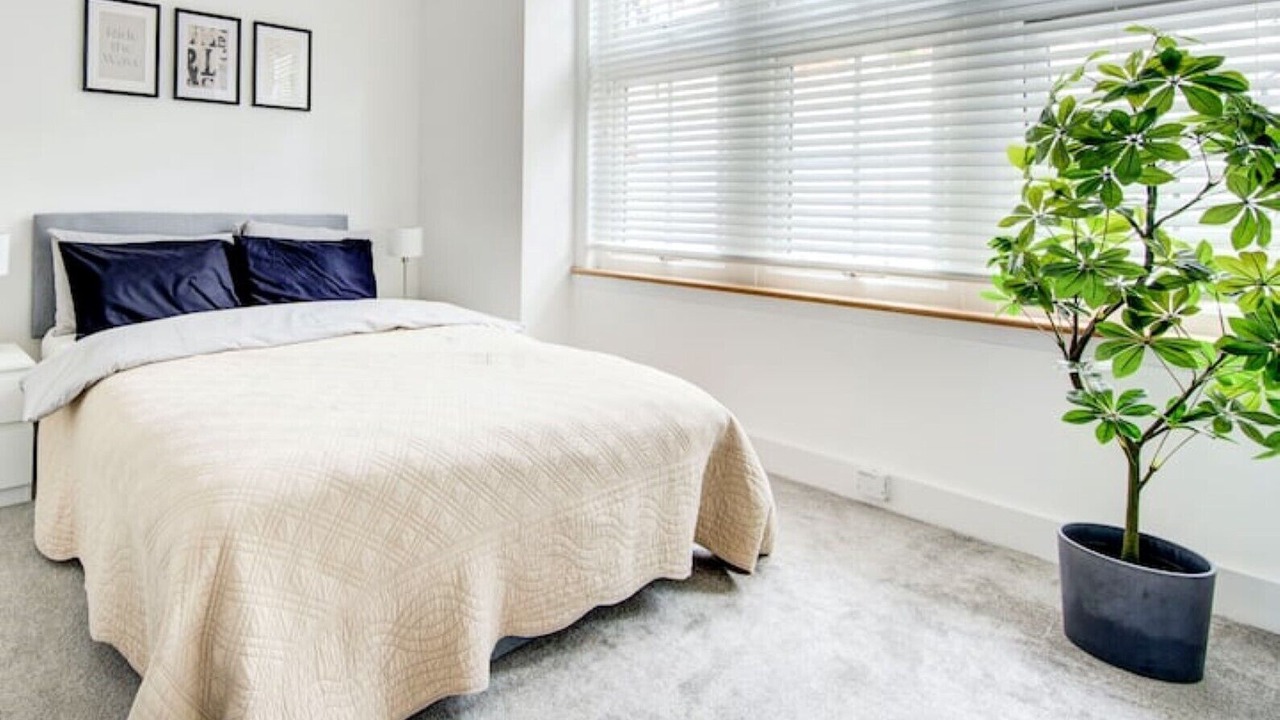 Photo of Bedroom in West Brompton