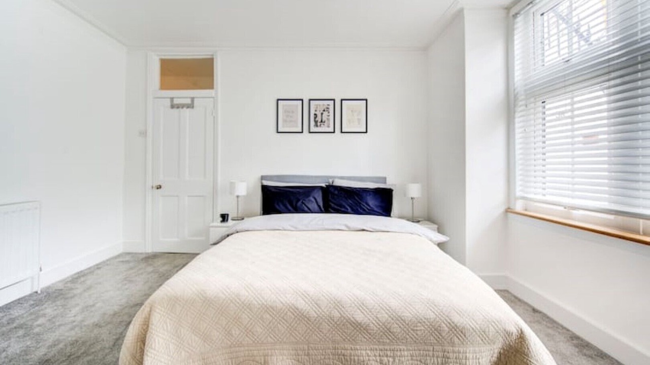 Photo of Bedroom in West Brompton