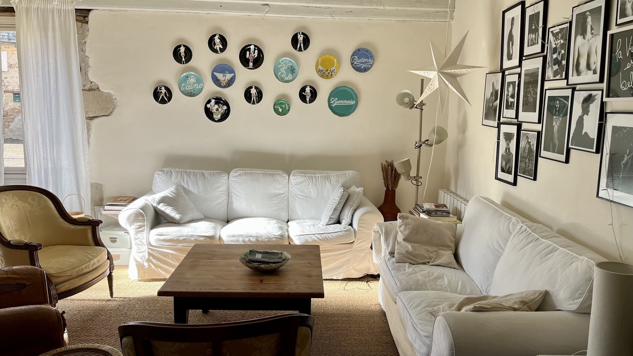 Photo of Livingroom in Lucenay-l'Eveque
