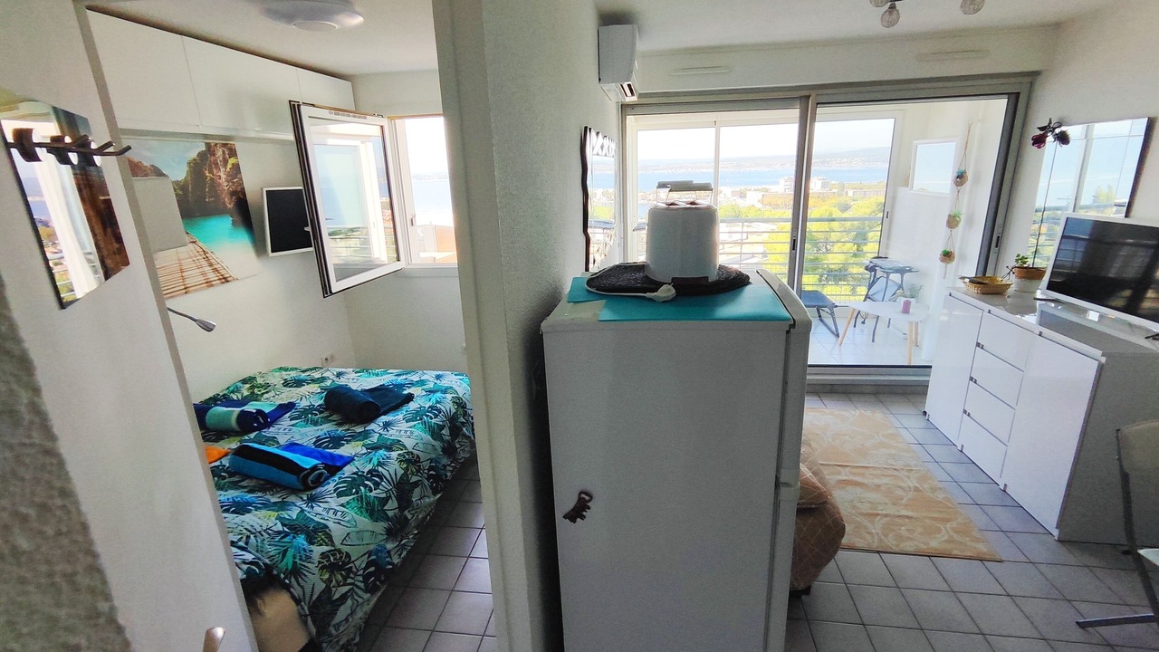 Photo of Bedroom in Sete