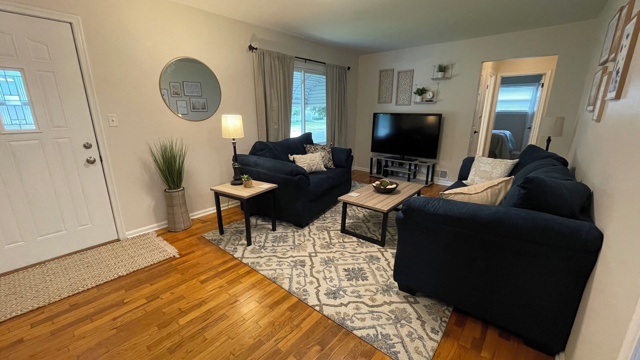 Photo of Livingroom in Davison