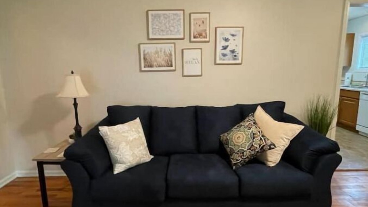Photo of Livingroom in Davison