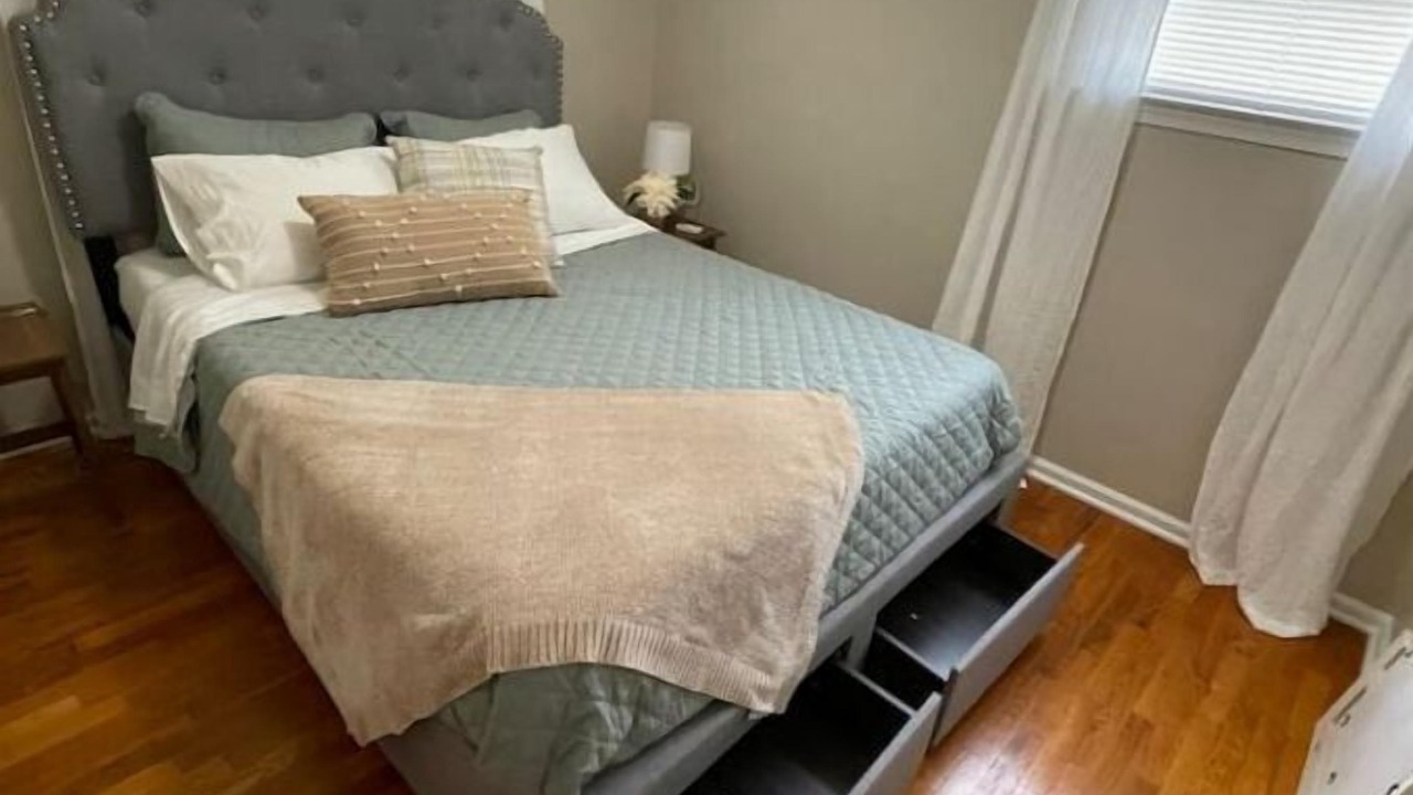 Photo of Bedroom in Davison