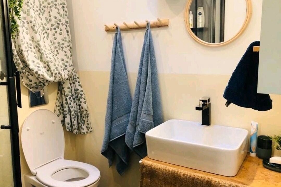Photo of Bathroom in Beziers City Centre