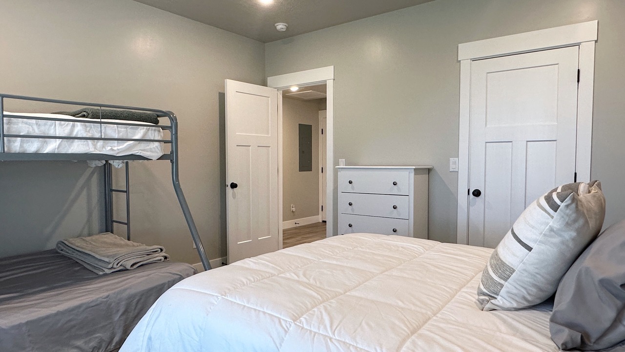Photo of Bedroom in Sweetwater