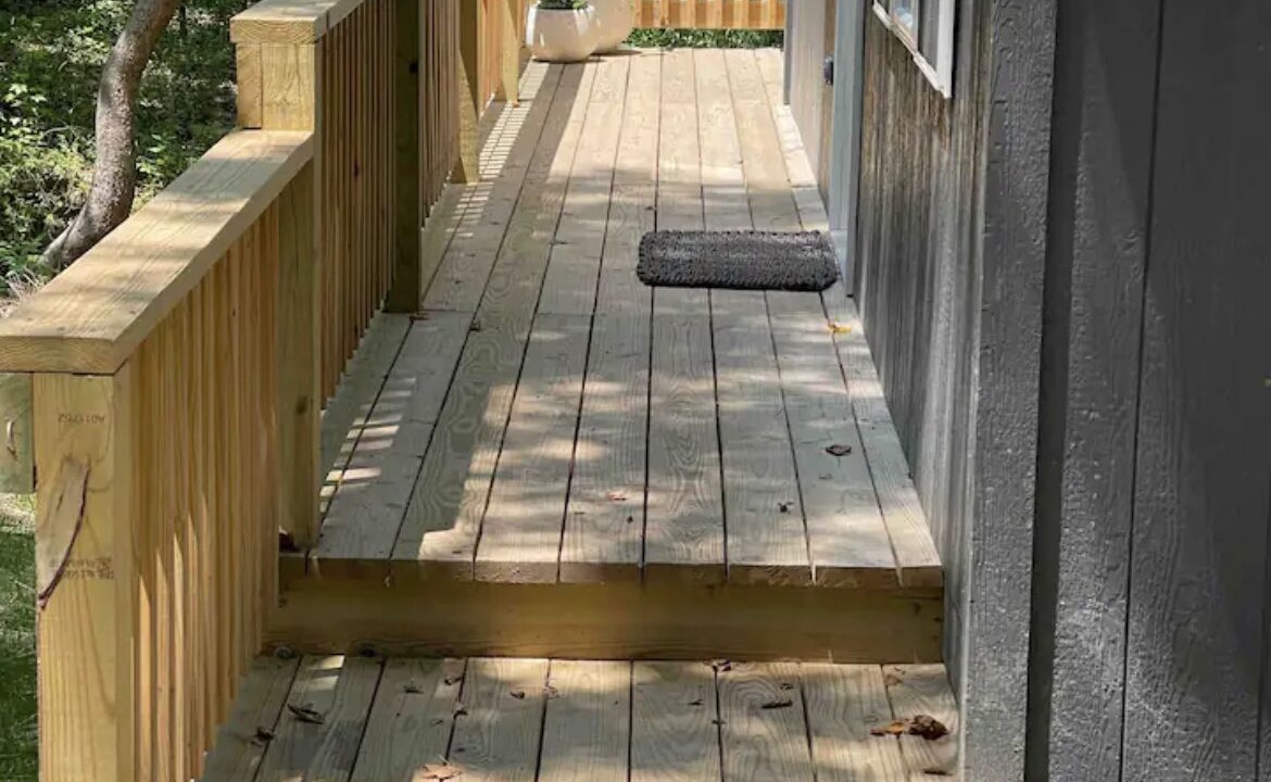 Photo of Patio Balcony in Carbondale