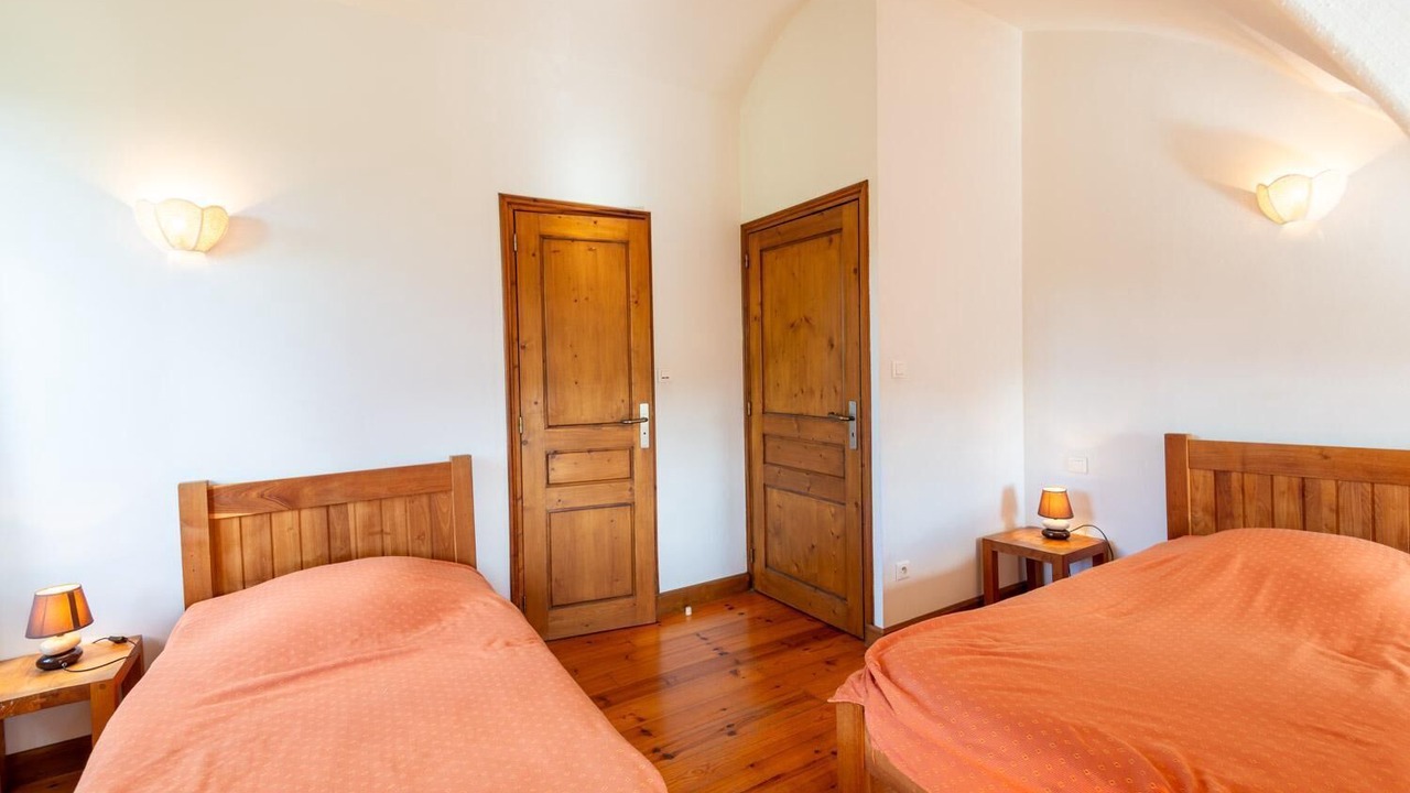 Photo of Bedroom in Saint-Georges-de-Levejac