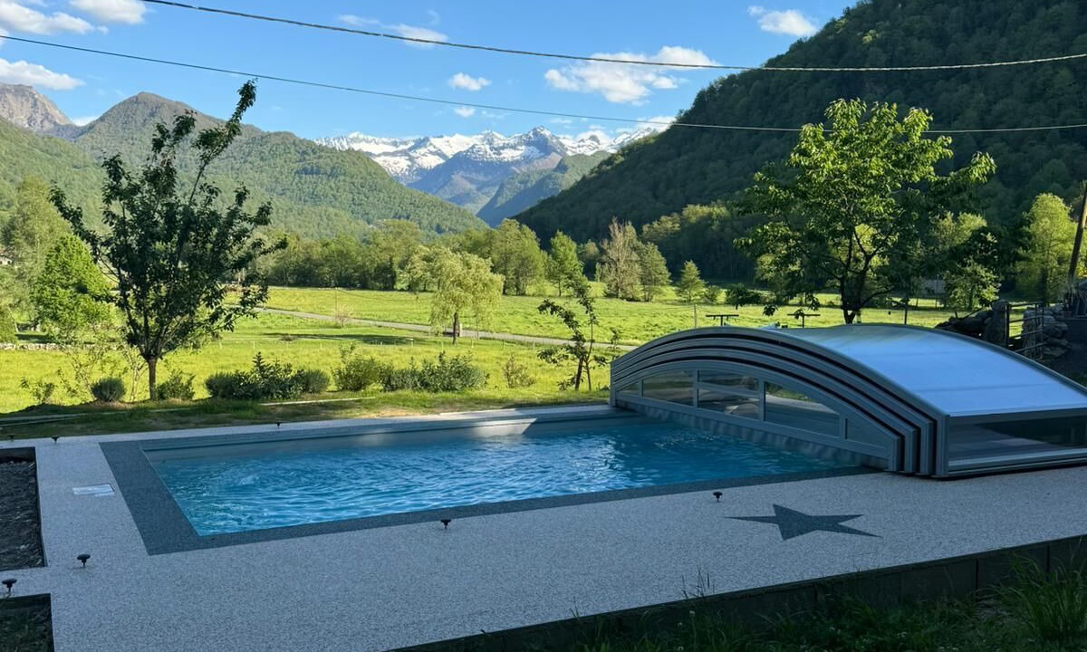 Photo of Outdoor in Erce