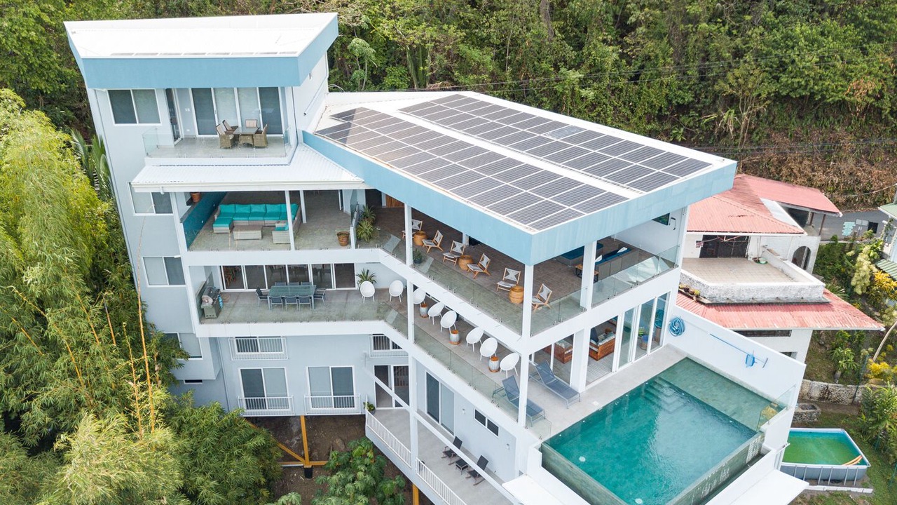 Photo of Others in Manuel Antonio