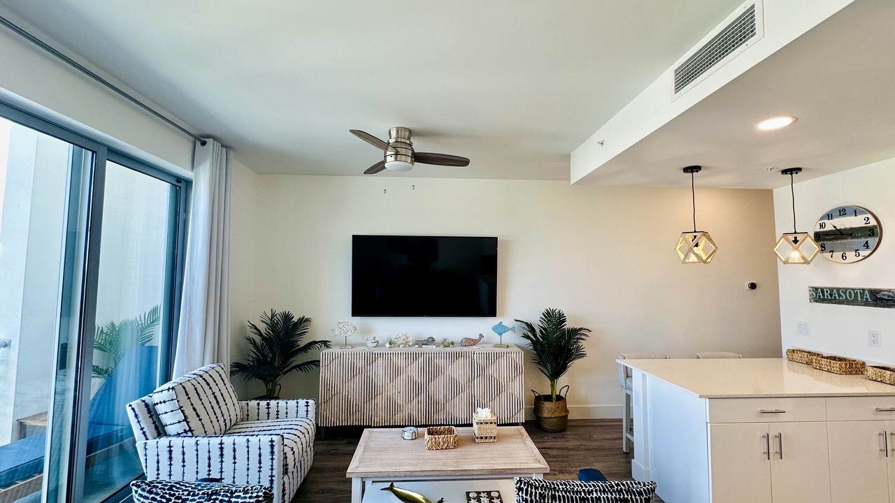 Photo of Livingroom in North Trail
