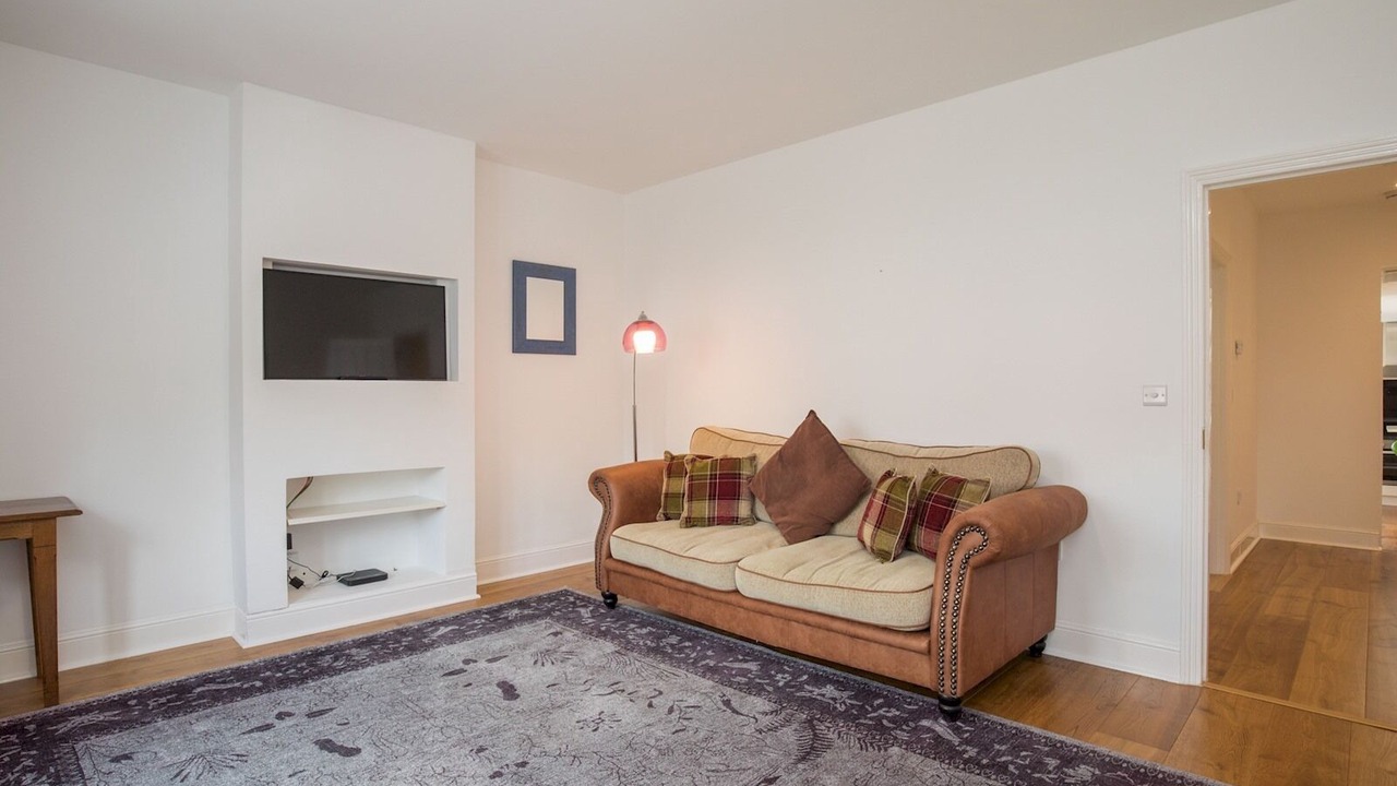 Photo of Livingroom in Sunninghill