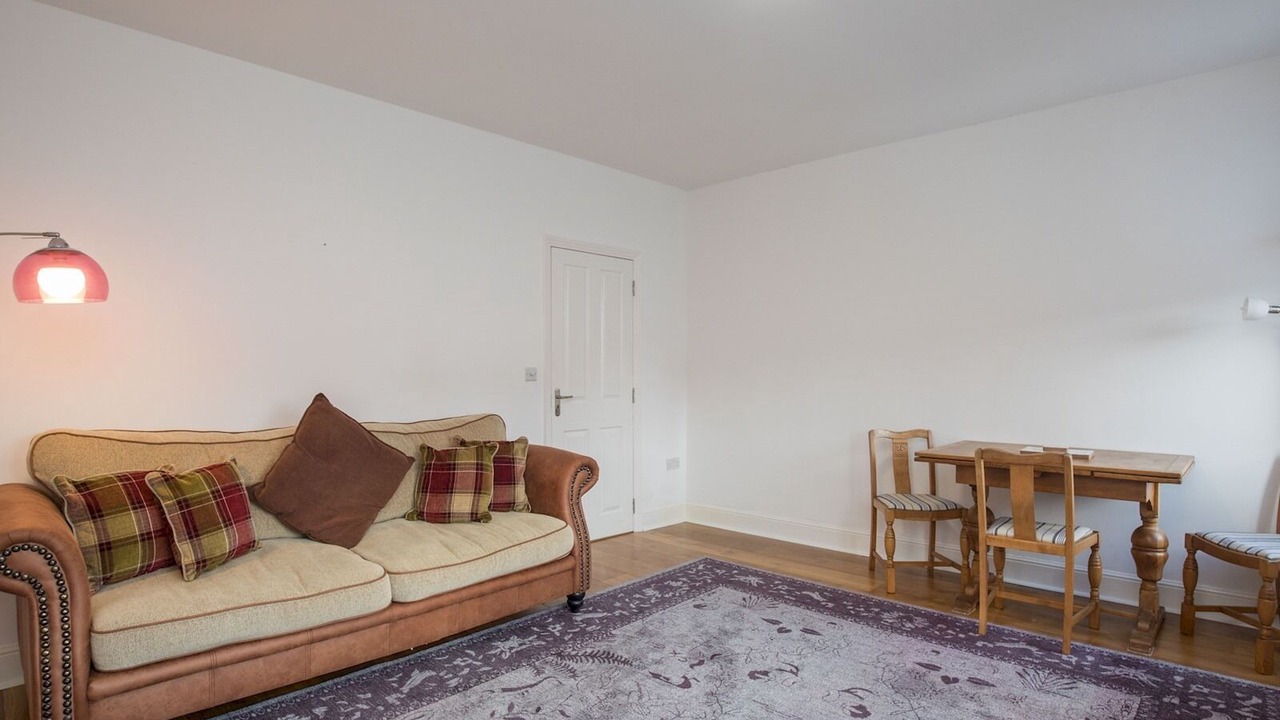 Photo of Livingroom in Sunninghill