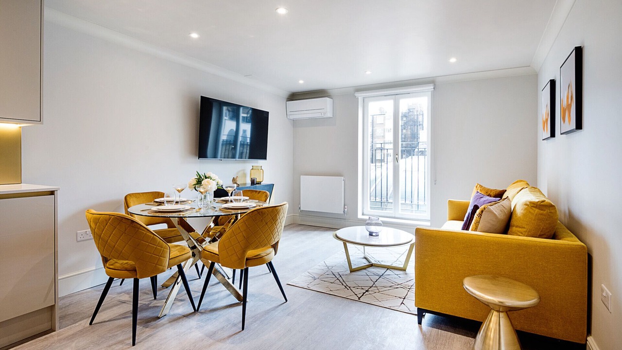 Photo of Livingroom in City of Westminster