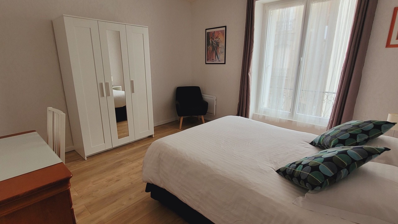 Photo of Bedroom in Saint-Marc