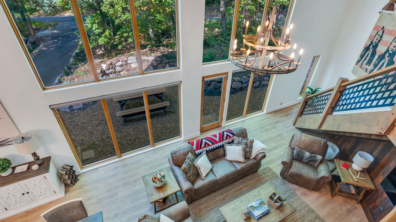Photo of Livingroom in Sundance