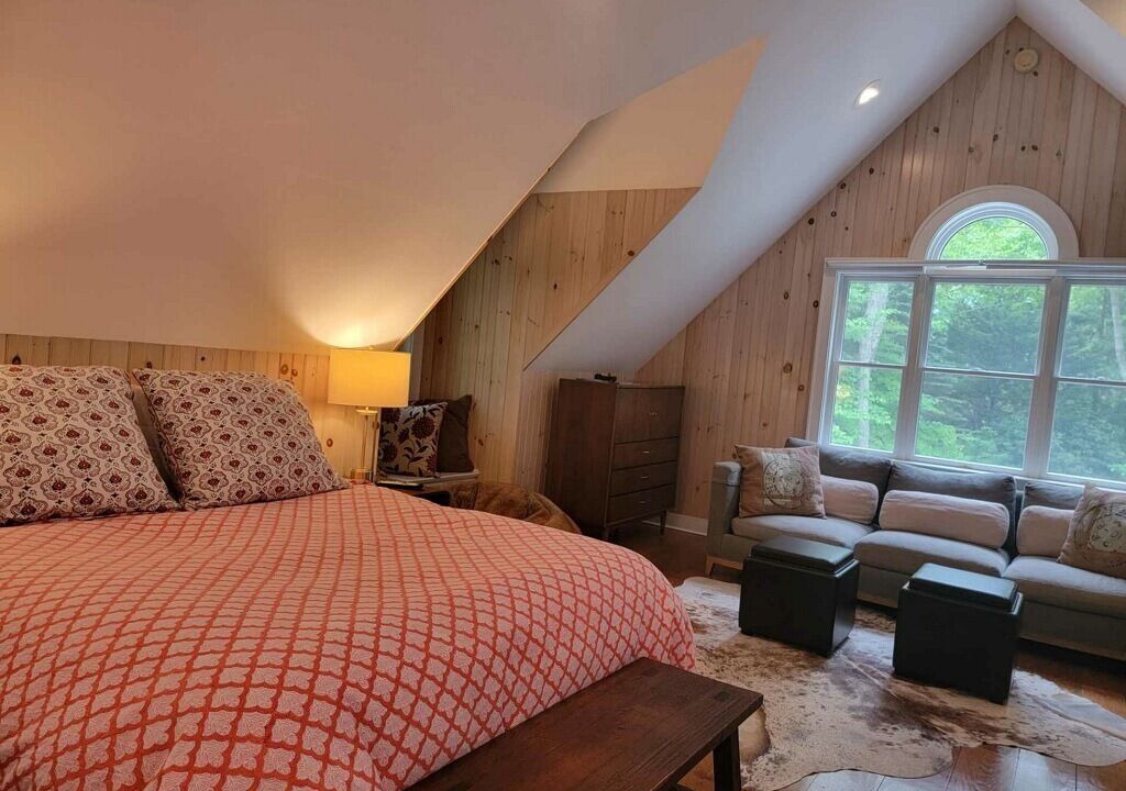 Photo of Bedroom in Sagaponack