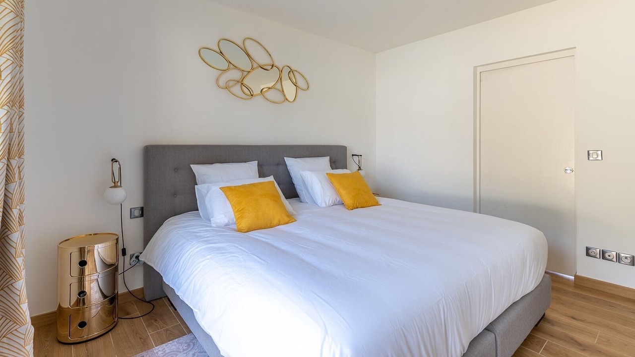 Photo of Bedroom in Saint-Medard-en-Jalles